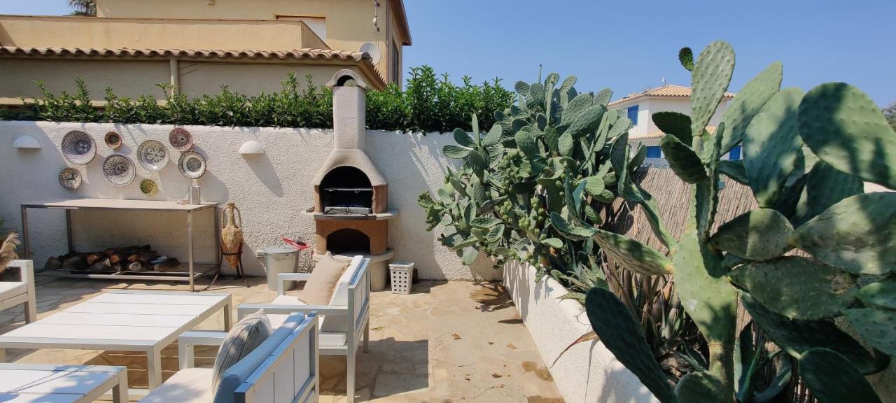 Villa Mas Sopes Sant Pere Pescador Bagian luar foto
